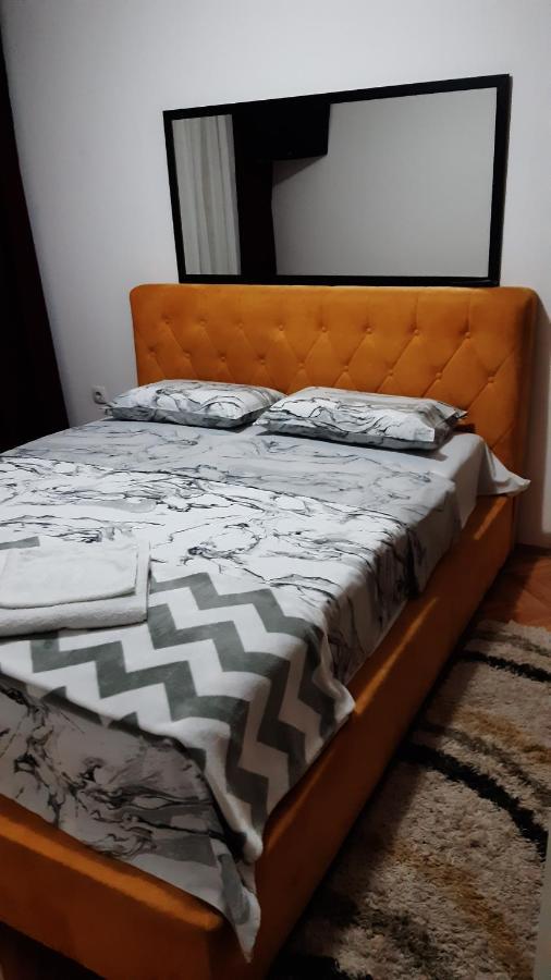 Apartman Luna Apartment Valjevo Bagian luar foto