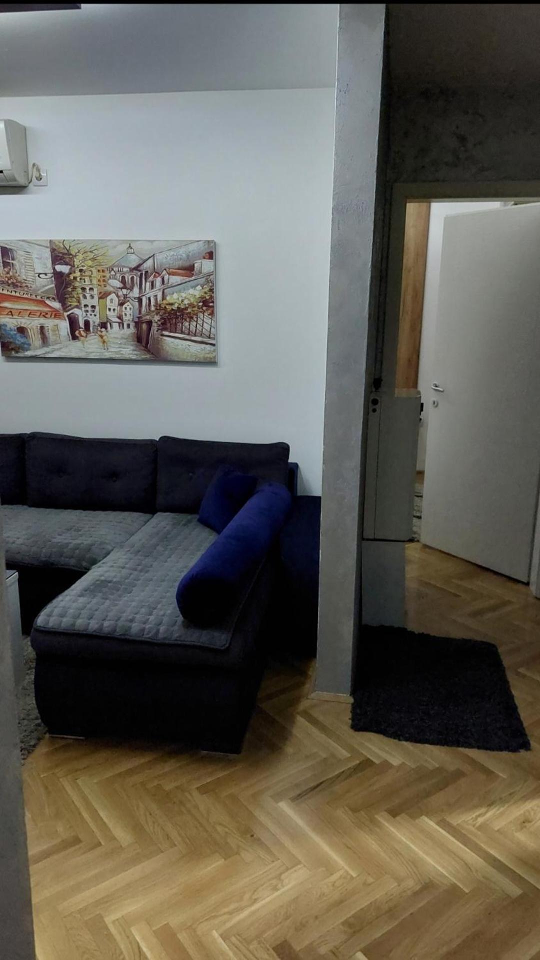 Apartman Luna Apartment Valjevo Bagian luar foto