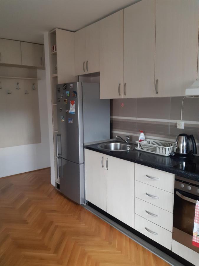 Apartman Luna Apartment Valjevo Bagian luar foto