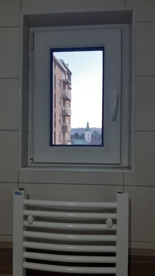 Apartman Luna Apartment Valjevo Bagian luar foto