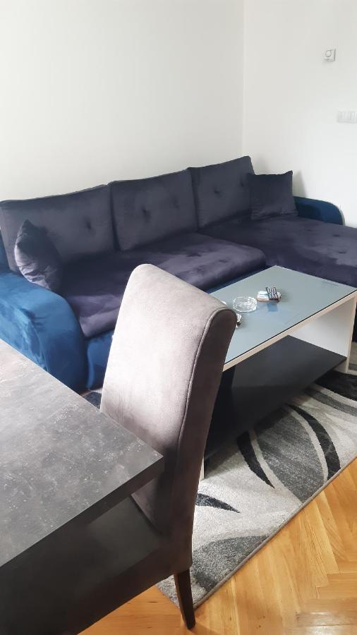 Apartman Luna Apartment Valjevo Bagian luar foto